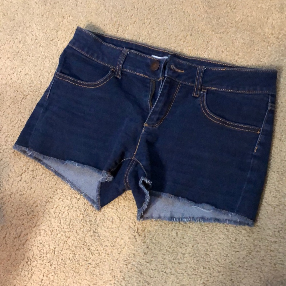 Short shorts